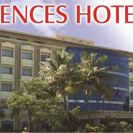 Kences Hotel -Opp Apsrtc Bus Stand Τιρουπάτι Εξωτερικό φωτογραφία